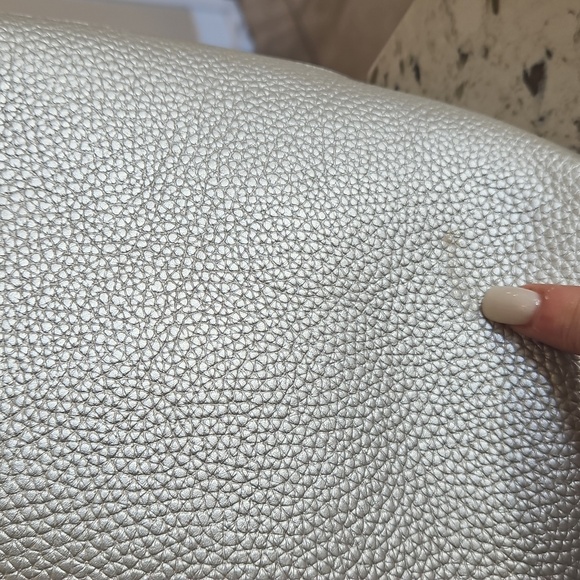 Tory Burch Metallic Textured Tote - Picture 15 of 17